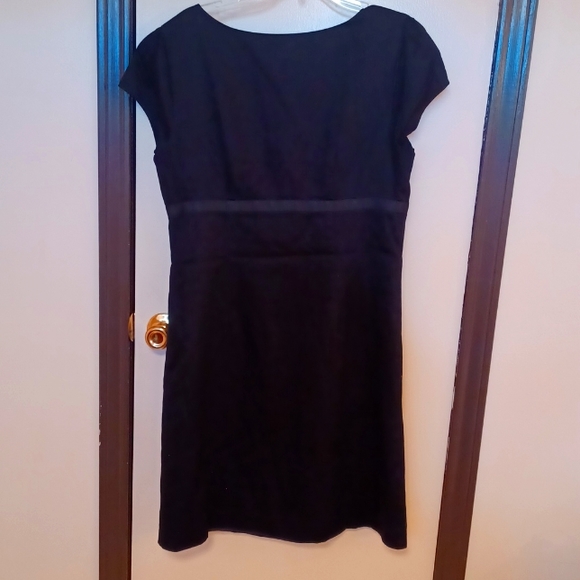 Ann Taylor Loft dress - Picture 2 of 6